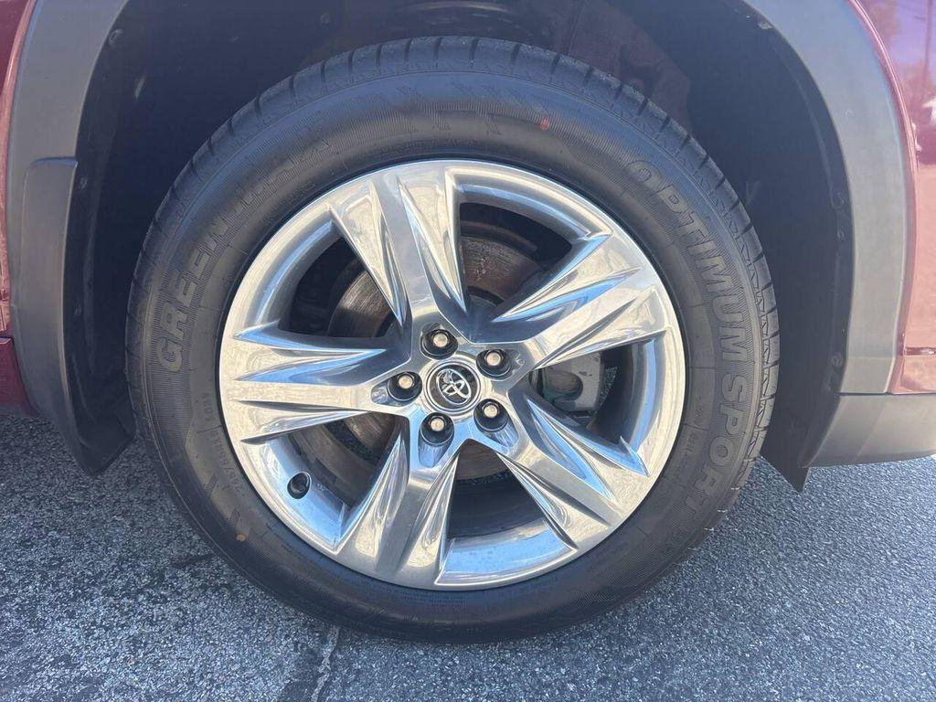 used 2016 Toyota Highlander Hybrid car, priced at $20,995