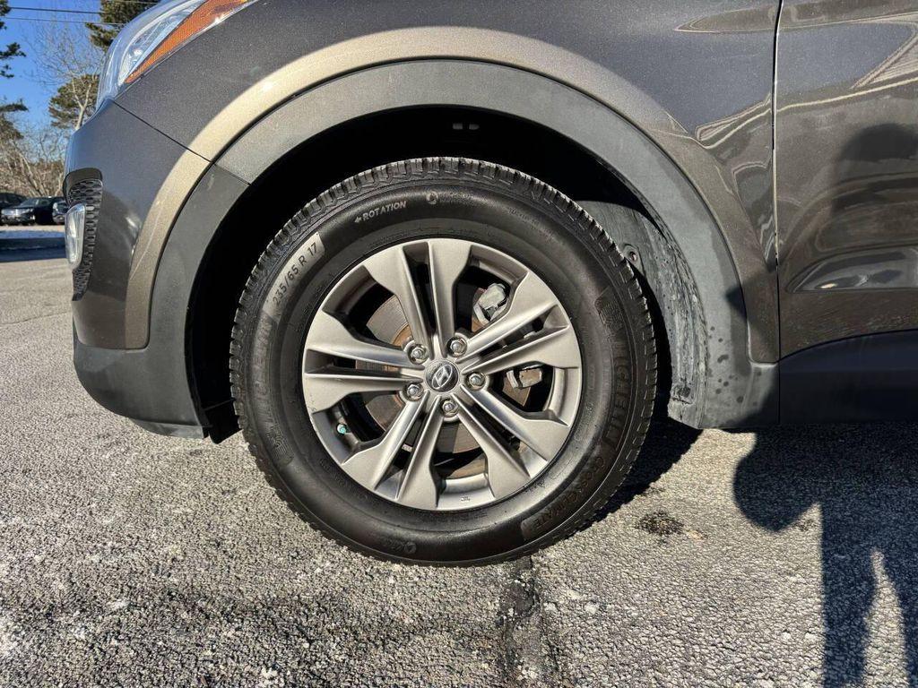 used 2013 Hyundai Santa Fe car, priced at $8,995