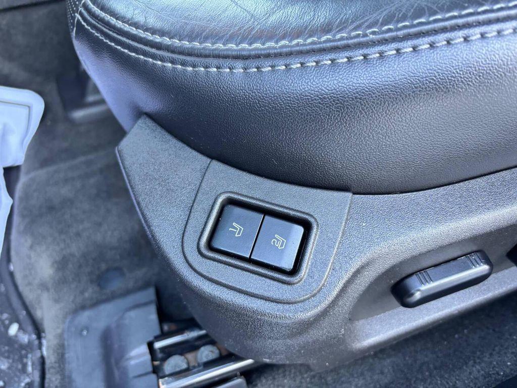 used 2013 Ford Taurus car, priced at $8,995