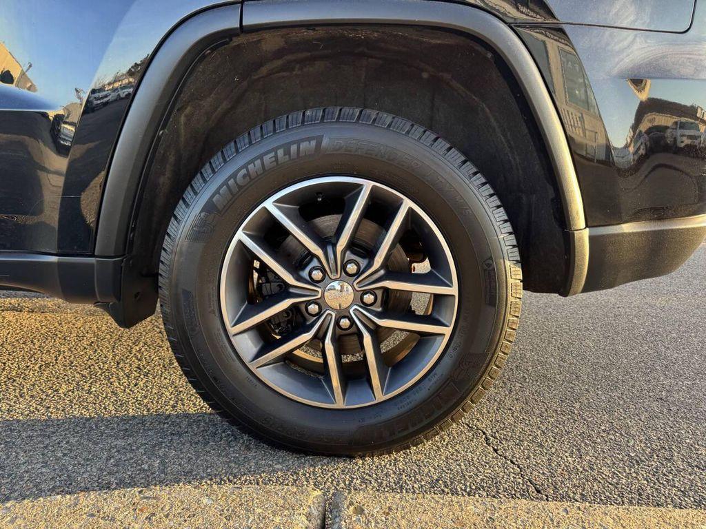 used 2018 Jeep Grand Cherokee car, priced at $15,995