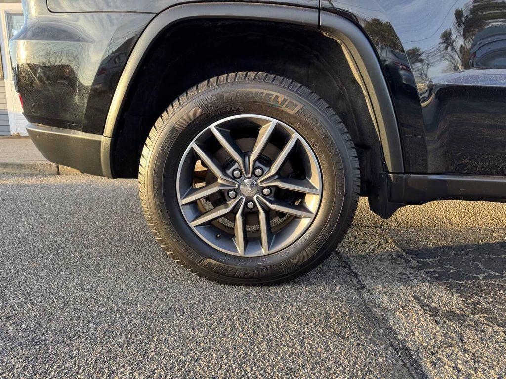 used 2018 Jeep Grand Cherokee car, priced at $15,995