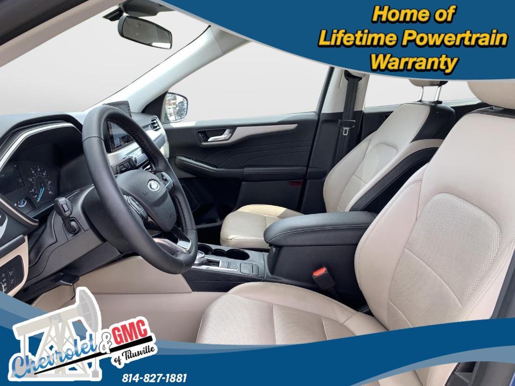 used 2022 Ford Escape car, priced at $21,555