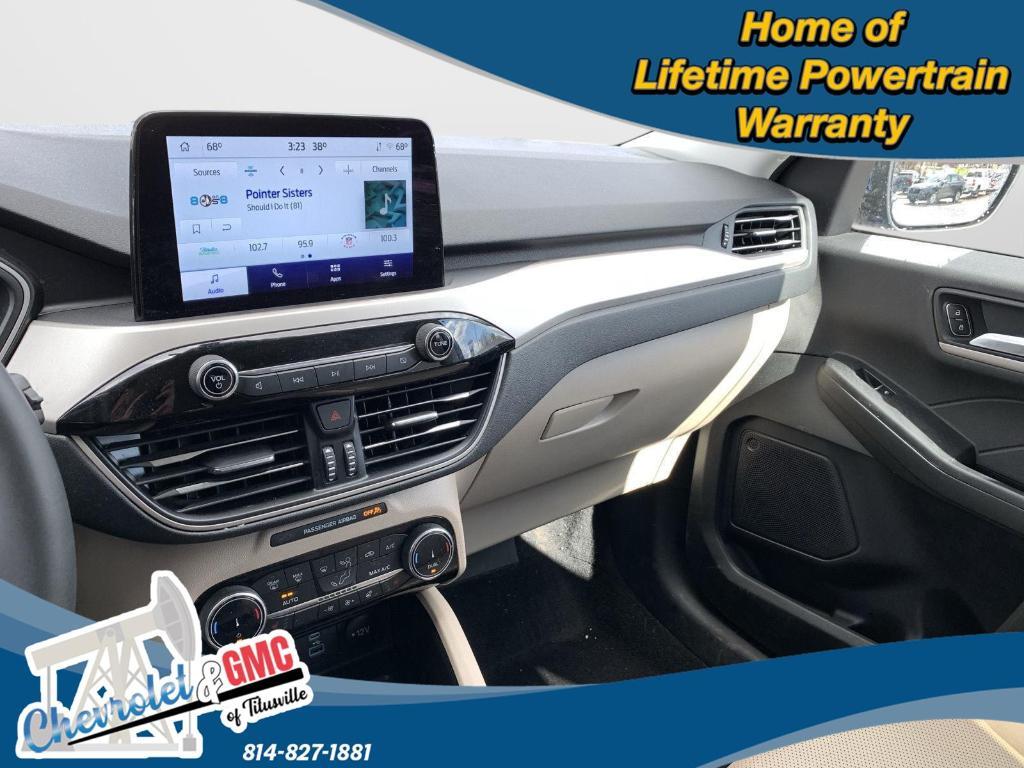 used 2022 Ford Escape car, priced at $21,555