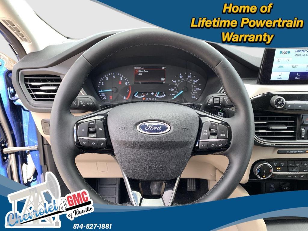 used 2022 Ford Escape car, priced at $21,555