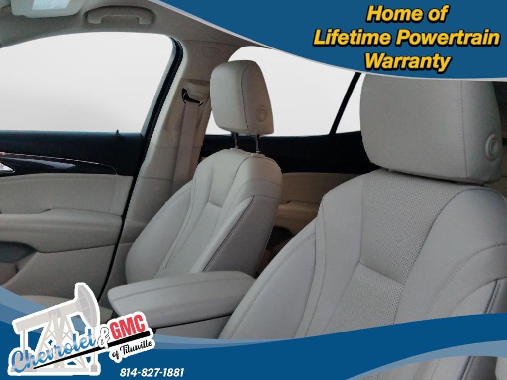 used 2023 Buick Envision car, priced at $26,955