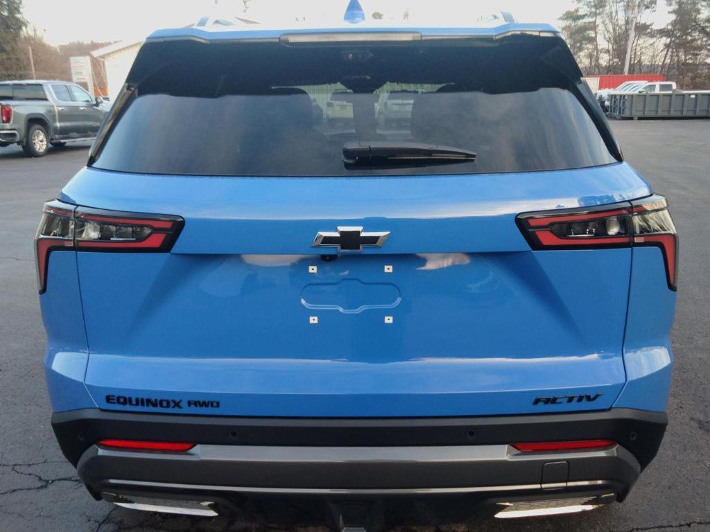 new 2026 Chevrolet Equinox car, priced at $39,290
