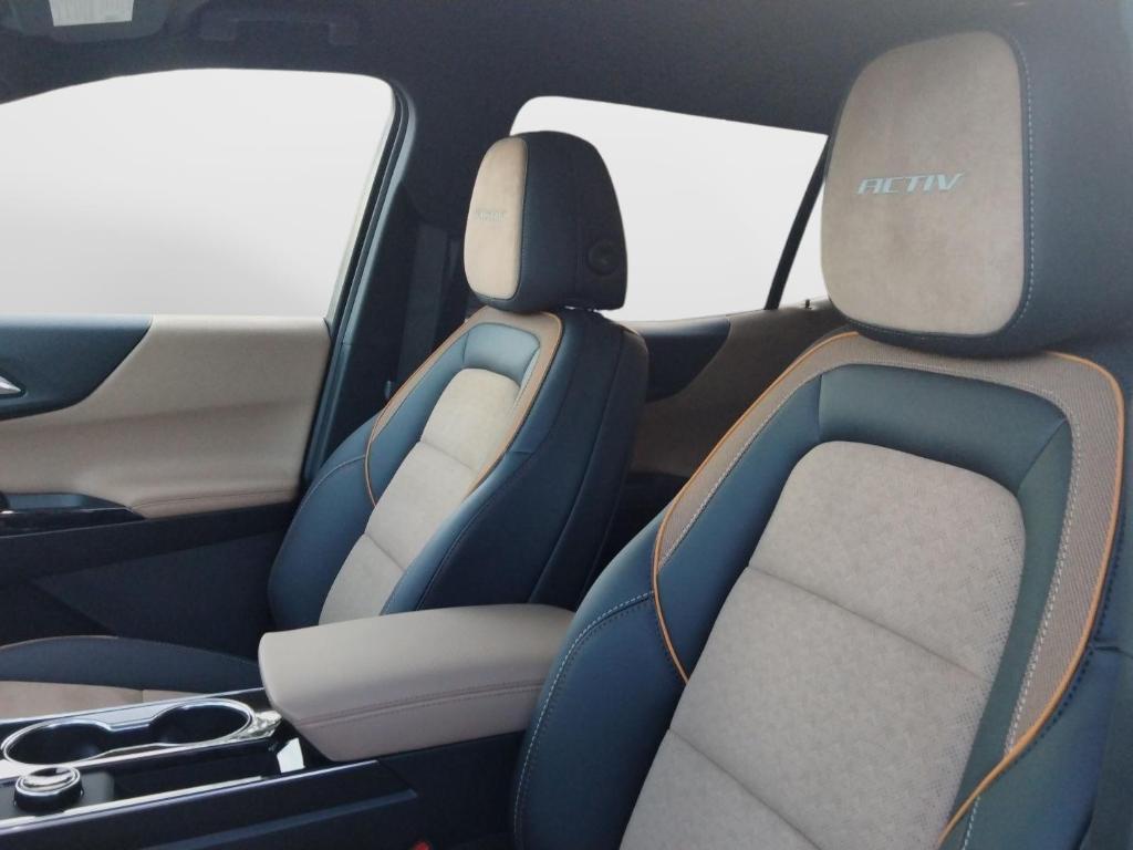 new 2026 Chevrolet Equinox car, priced at $39,290