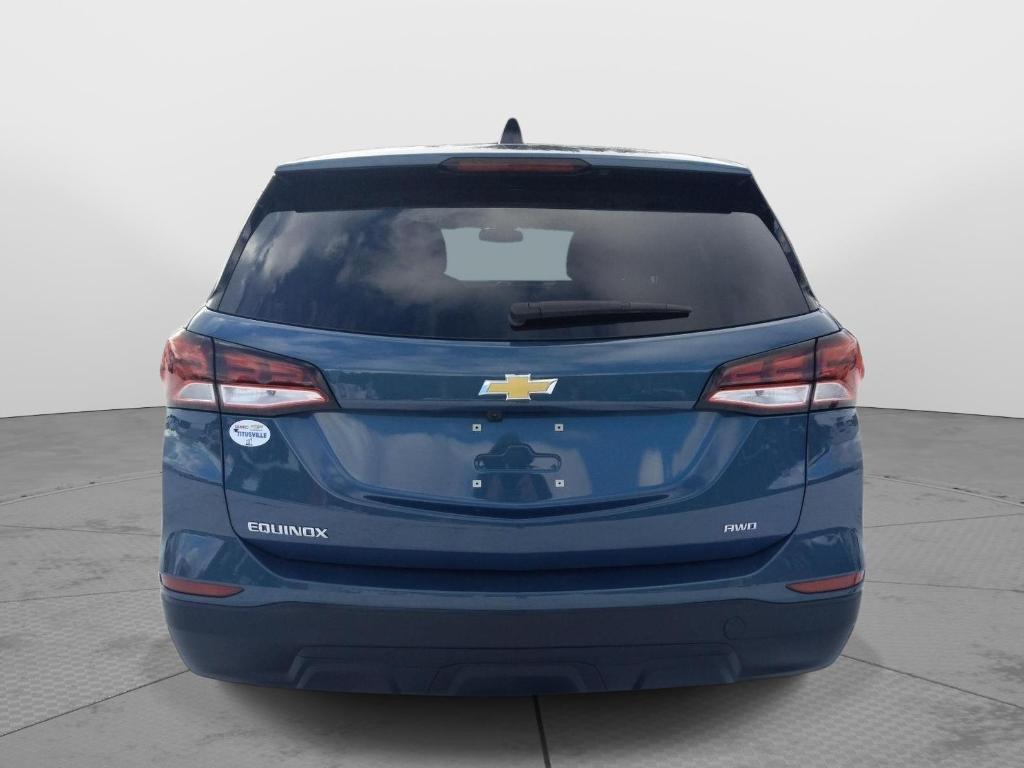 used 2024 Chevrolet Equinox car, priced at $22,955