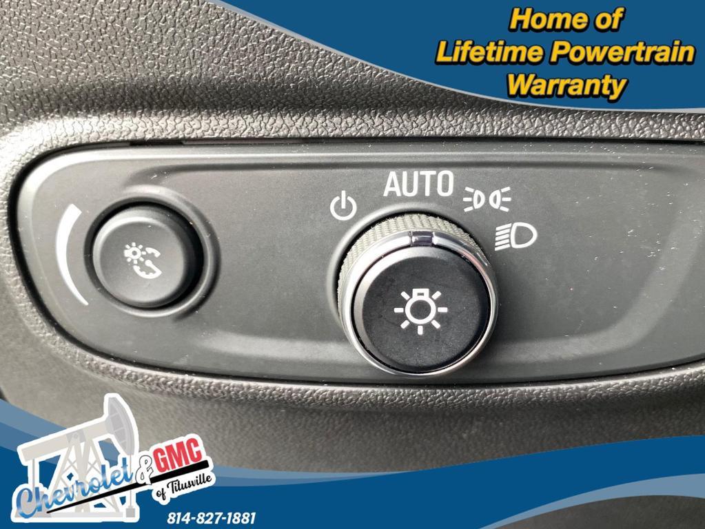 used 2024 Chevrolet Equinox car, priced at $22,990