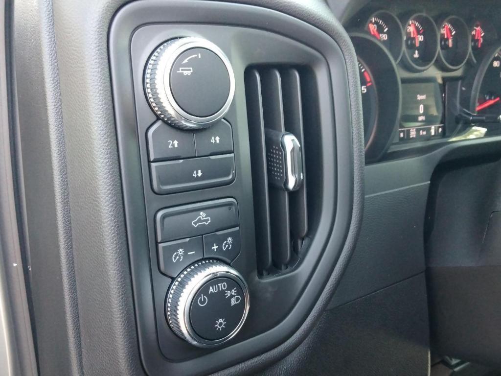 new 2025 GMC Sierra 2500 car, priced at $65,000