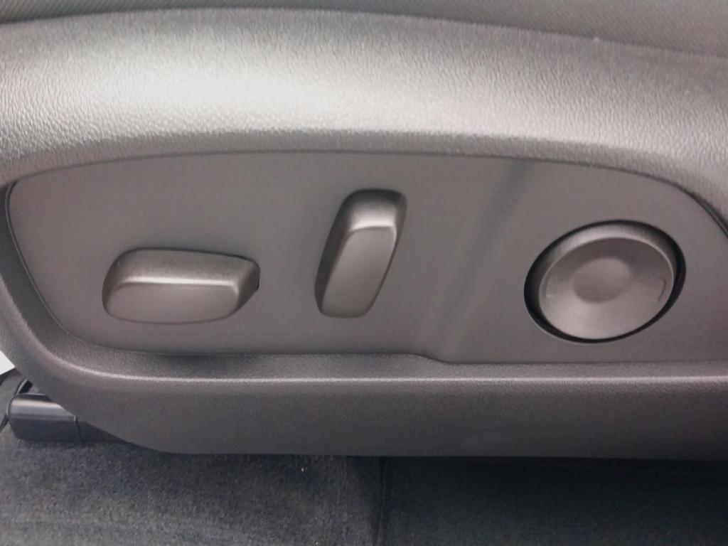 new 2026 Chevrolet Equinox car, priced at $35,195