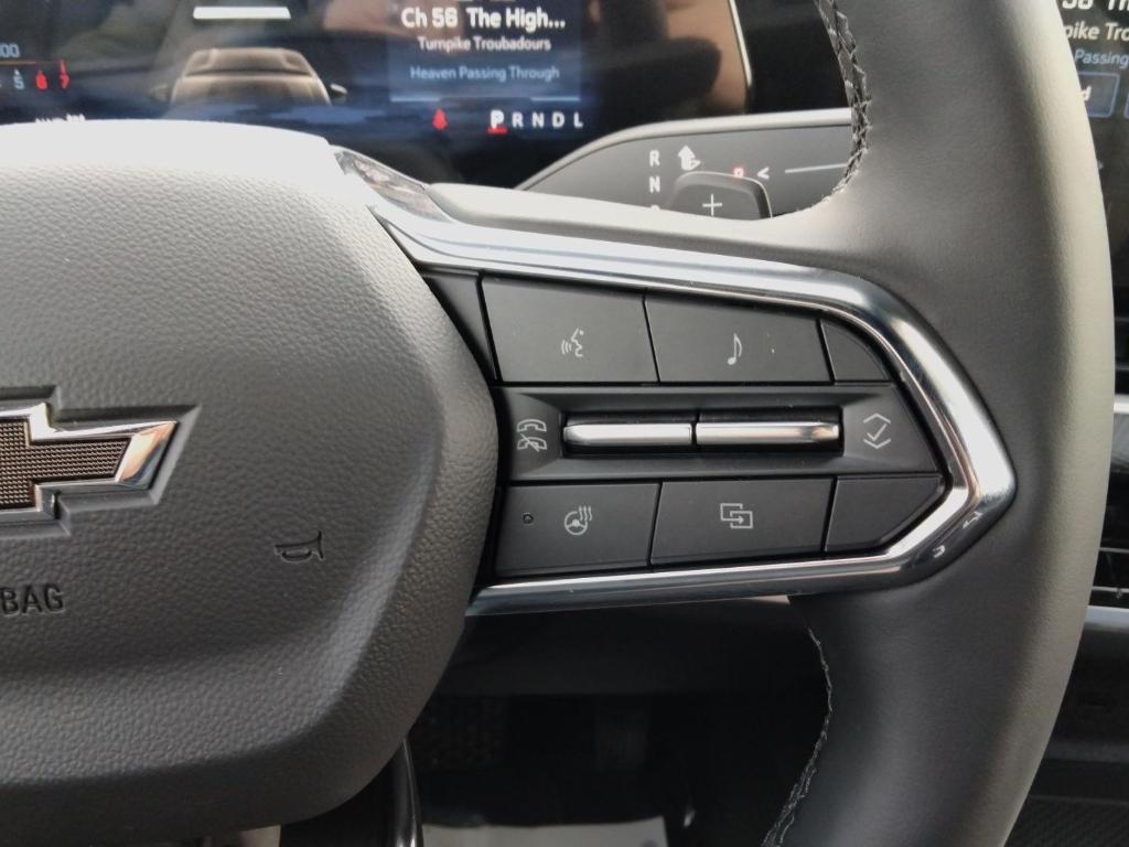 new 2026 Chevrolet Equinox car, priced at $36,310