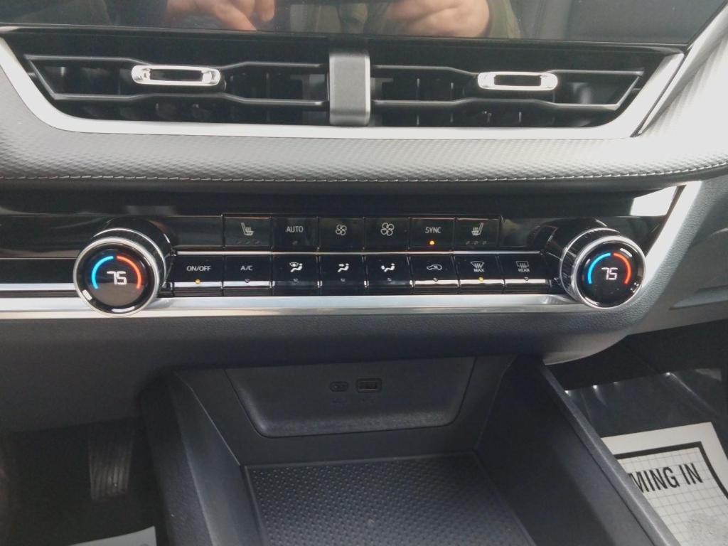 new 2026 Chevrolet Equinox car, priced at $36,310