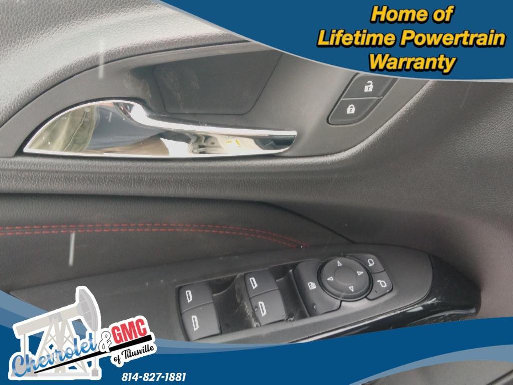 new 2026 Chevrolet Trax car, priced at $28,385