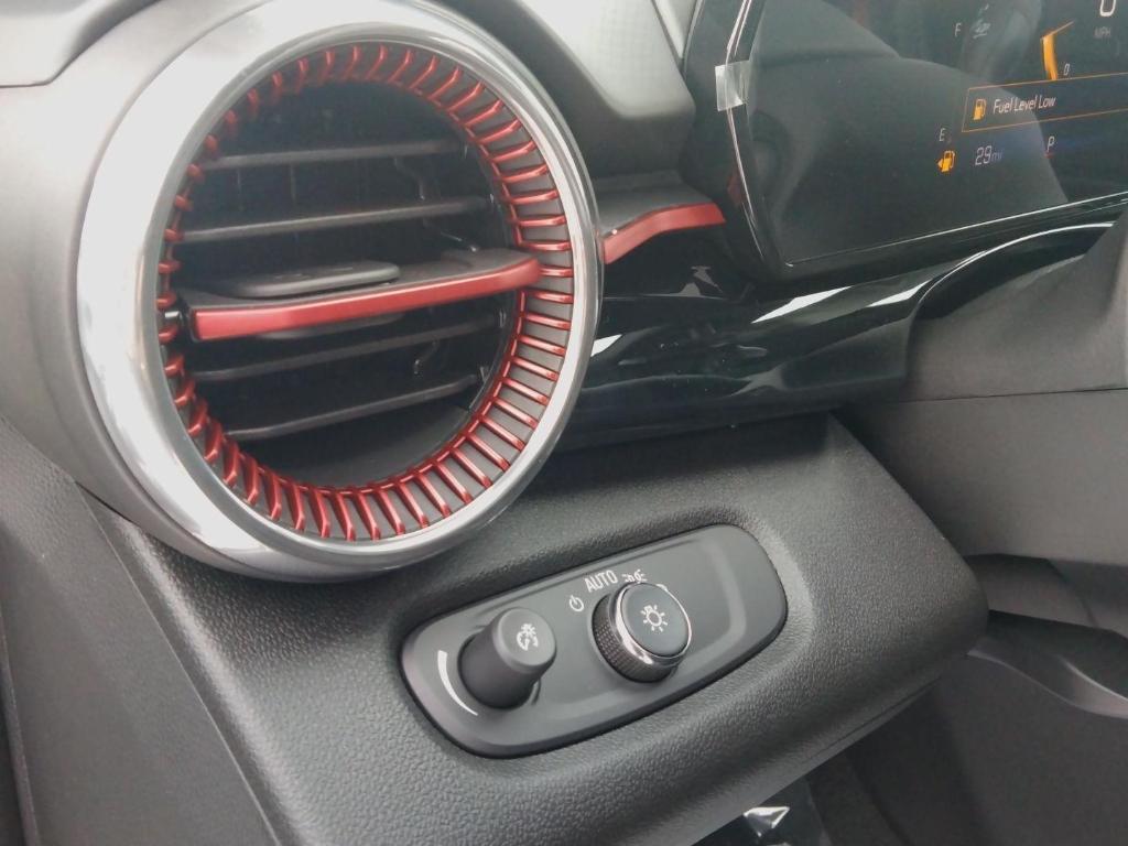 new 2026 Chevrolet Trax car