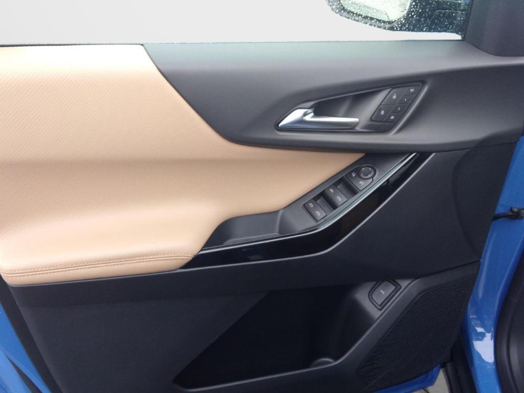 new 2026 Chevrolet Equinox car, priced at $39,290