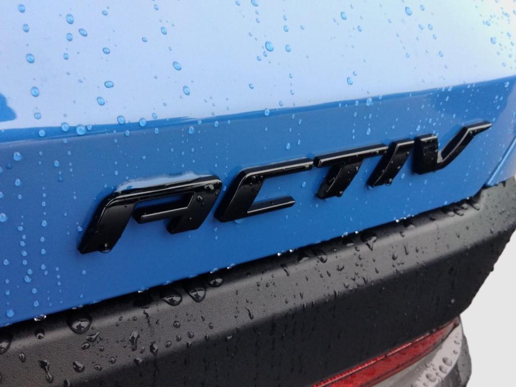 new 2026 Chevrolet Equinox car, priced at $39,290