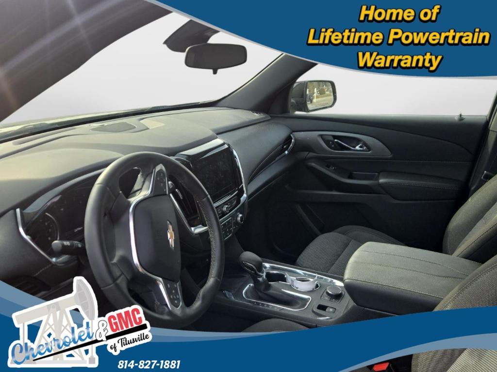 used 2023 Chevrolet Traverse car, priced at $30,955