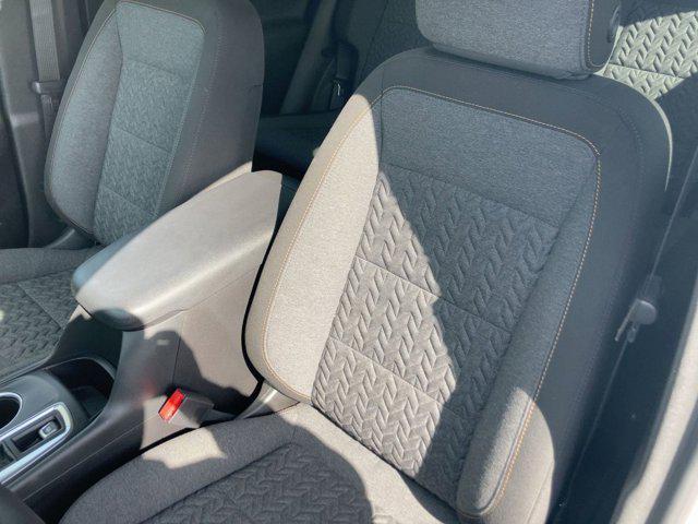used 2023 Chevrolet Equinox car, priced at $22,498