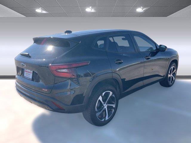 used 2024 Chevrolet Trax car, priced at $18,999