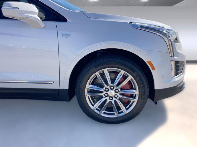 new 2026 Cadillac XT5 car, priced at $62,541