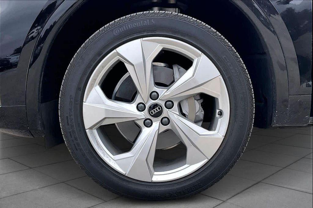 used 2023 Audi Q5 car, priced at $35,512
