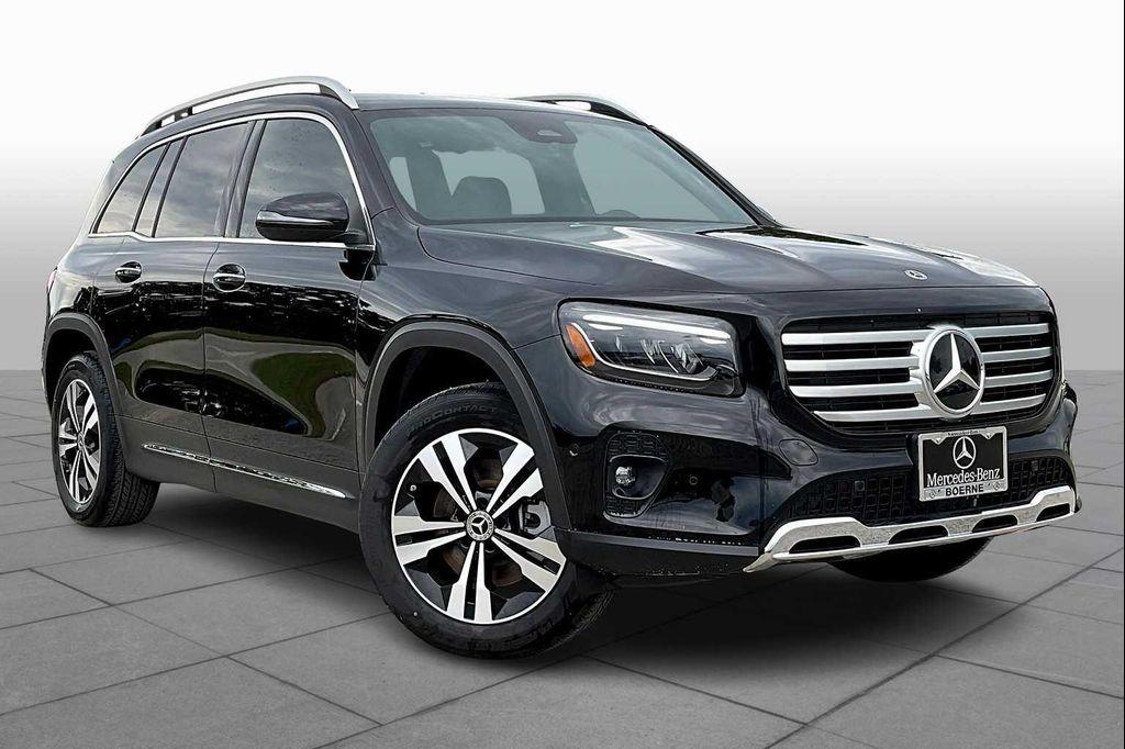 new 2025 Mercedes-Benz GLB 250 car, priced at $49,595