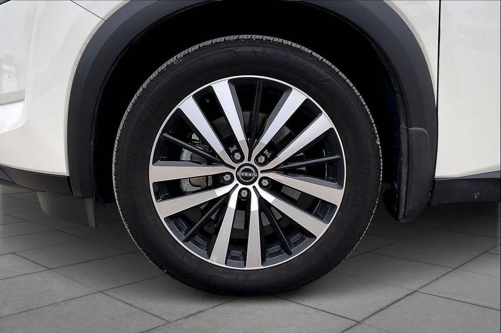 used 2024 Nissan Pathfinder car, priced at $34,777