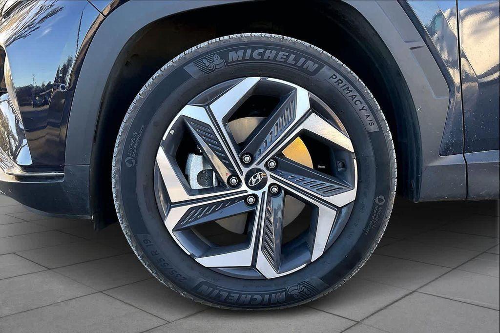 used 2024 Hyundai TUCSON Hybrid car, priced at $30,244