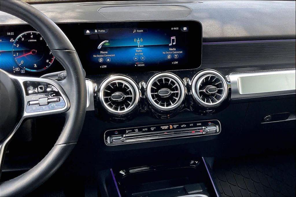 used 2023 Mercedes-Benz GLB 250 car, priced at $30,807