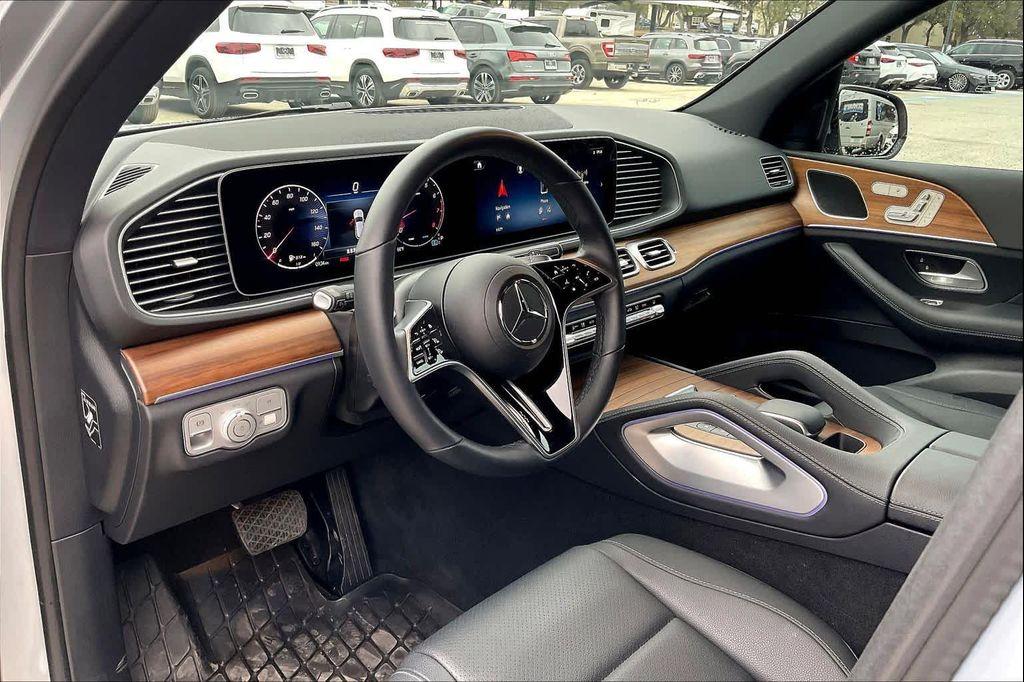 used 2025 Mercedes-Benz GLE 350 car, priced at $60,798