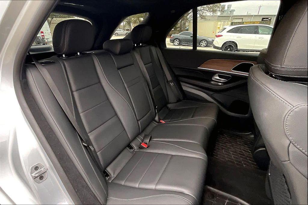 used 2025 Mercedes-Benz GLE 350 car, priced at $60,798