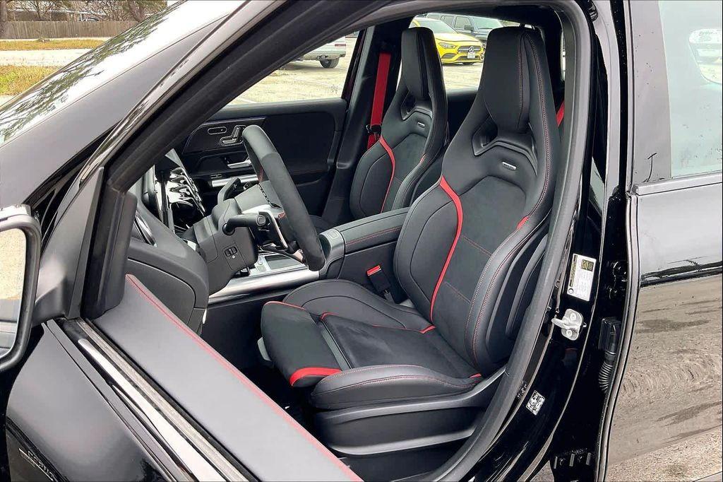 new 2025 Mercedes-Benz AMG GLA 35 car, priced at $71,095