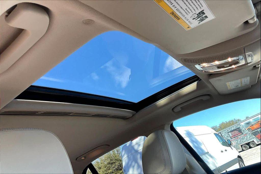 used 2020 Mercedes-Benz GLE 350 car, priced at $25,914