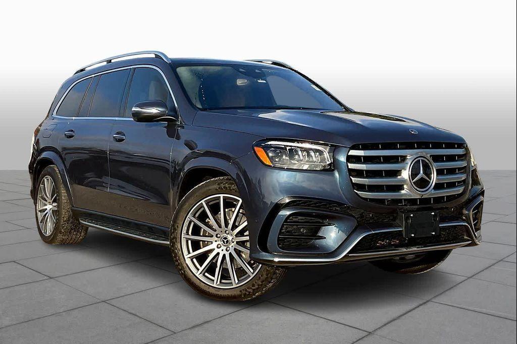 used 2024 Mercedes-Benz GLS 580 car, priced at $86,996