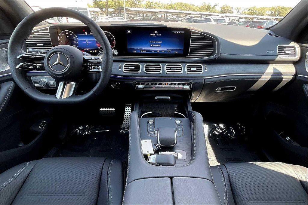 new 2026 Mercedes-Benz GLE 580 car, priced at $101,110
