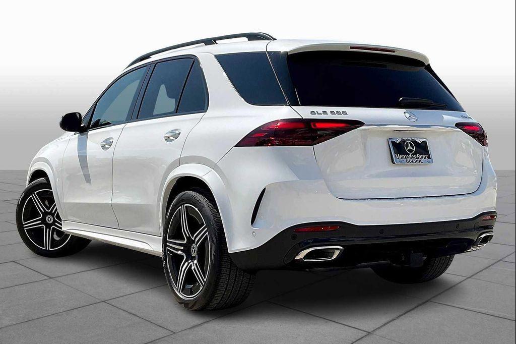new 2026 Mercedes-Benz GLE 580 car, priced at $101,110