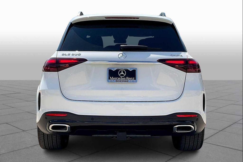 new 2026 Mercedes-Benz GLE 580 car, priced at $101,110