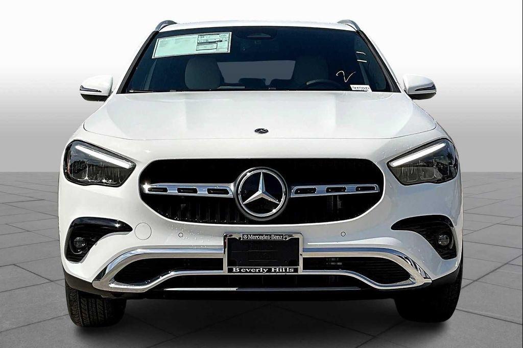 new 2025 Mercedes-Benz GLA 250 car, priced at $47,845