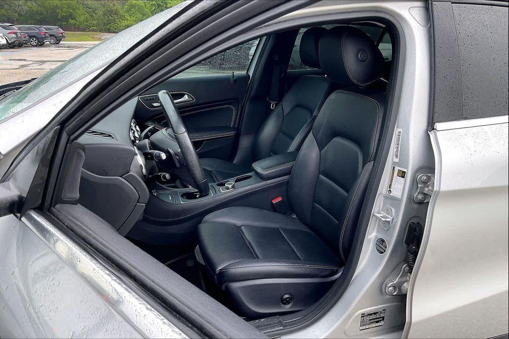 used 2018 Mercedes-Benz GLA 250 car, priced at $12,089