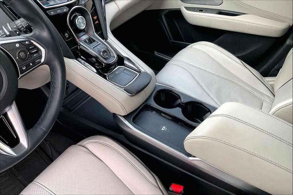used 2025 Acura RDX car, priced at $45,509