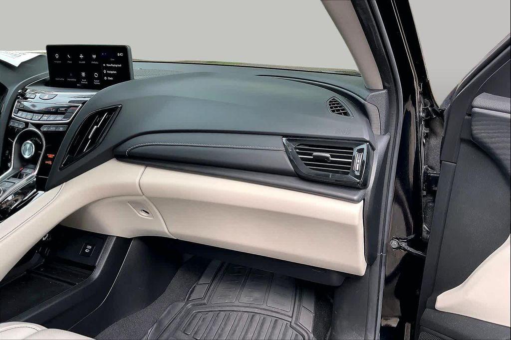 used 2025 Acura RDX car, priced at $45,509