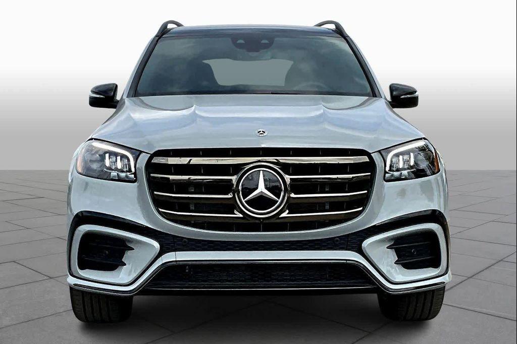 new 2026 Mercedes-Benz GLS 580 car, priced at $125,545