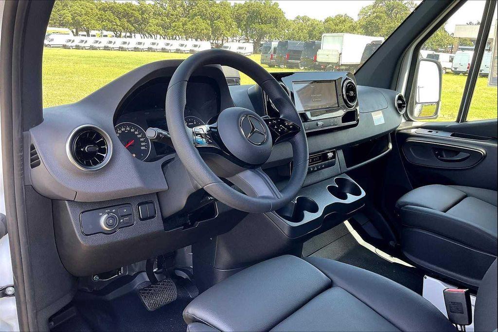 new 2025 Mercedes-Benz Sprinter 2500 car, priced at $62,462
