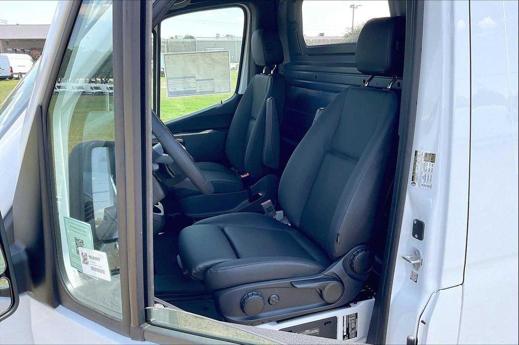 new 2025 Mercedes-Benz Sprinter 2500 car, priced at $62,237