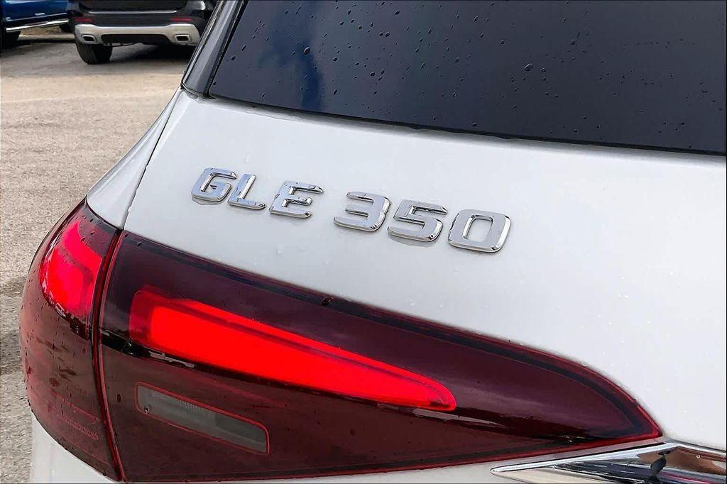 new 2026 Mercedes-Benz GLE 350 car, priced at $76,470