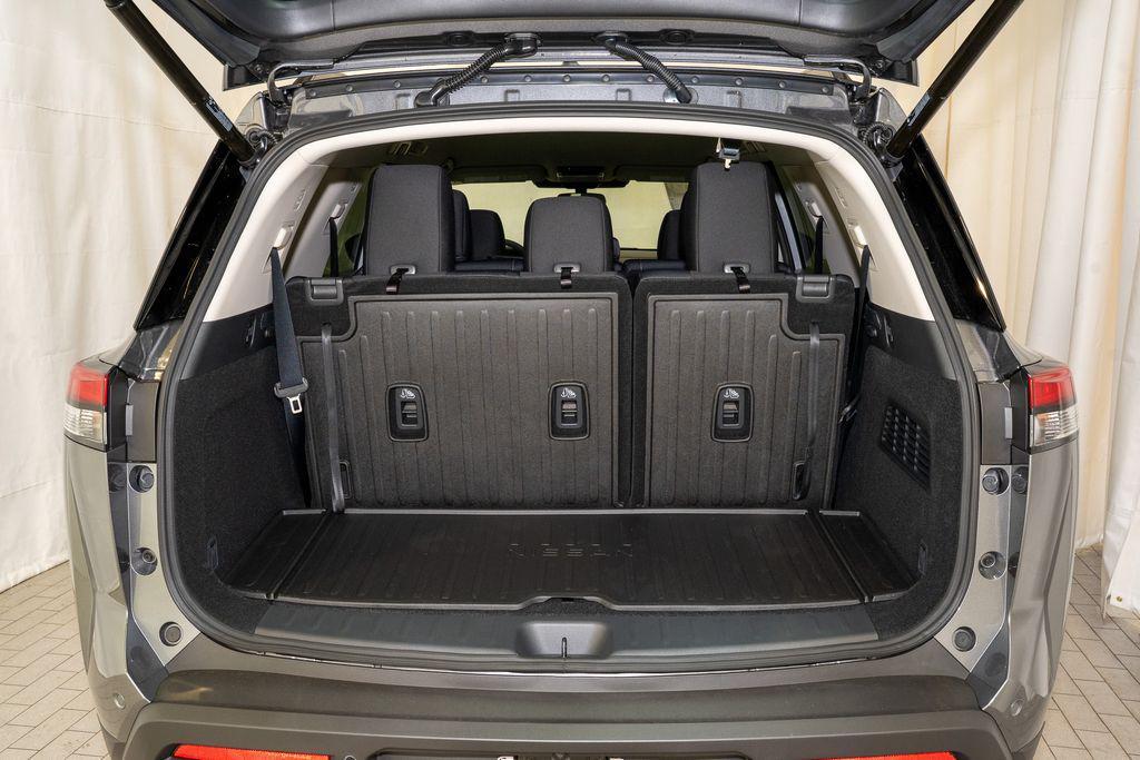 new 2025 Nissan Pathfinder car, priced at $37,410