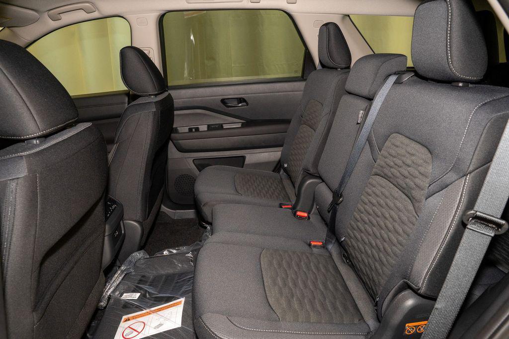 new 2025 Nissan Pathfinder car, priced at $37,410