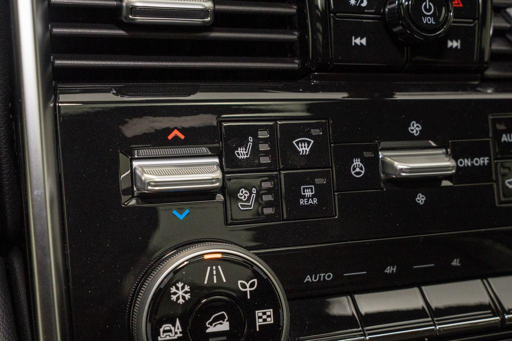 new 2026 Nissan Armada car, priced at $76,901