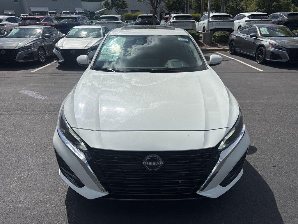 new 2025 Nissan Altima car, priced at $28,199